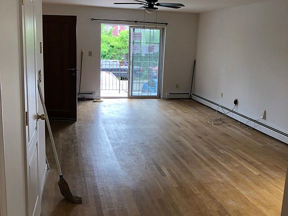2nd image of 537 Minnieford Ave