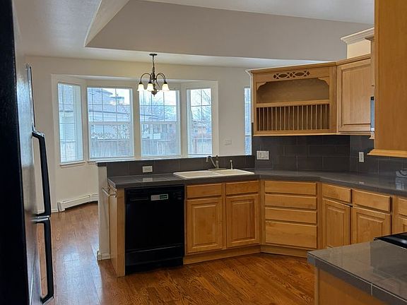 5th image of 2030 Country Meadows Ct
