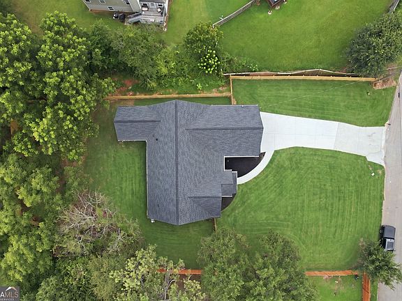 4th image of 4228 Leola Rd