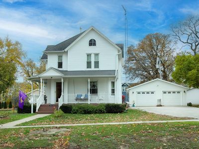 918 1st Ave, Ackley, IA, 50601
