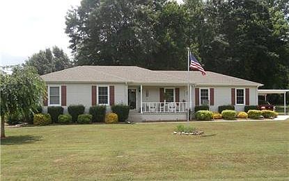 1st image of 430 Gaines Cir