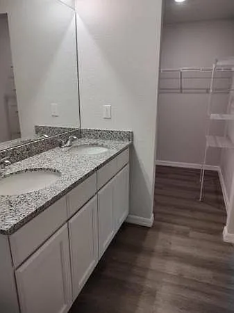 1741 High Ridge Dr — Photo 10