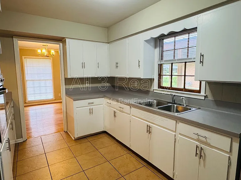 3253 Windwood Dr — Photo 15