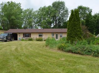 646 Forest Home Rd, New Sharon, IA 50207