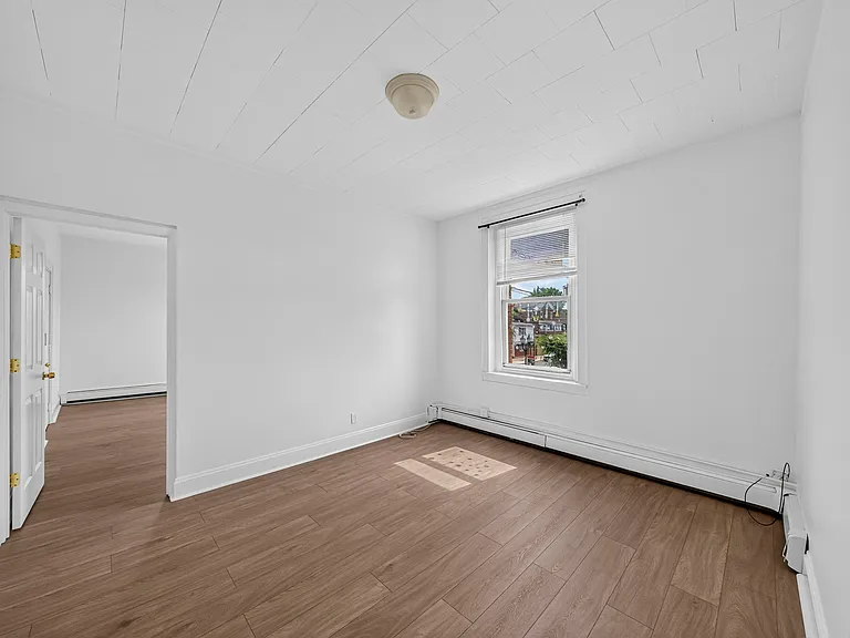 56 W Somerset St #1 — Photo 18