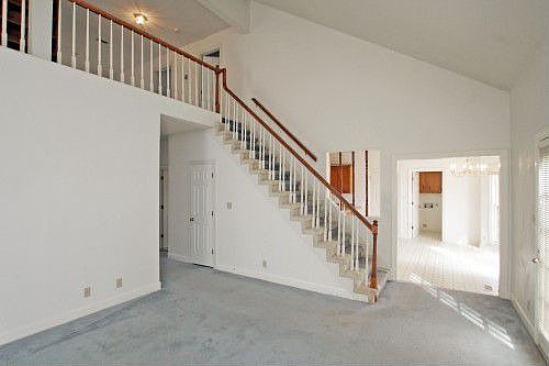 5th image of 536 Brentwood Cir