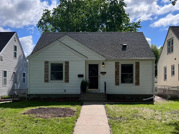 2825 Kentucky Ave S, Saint Louis Park, MN 55426