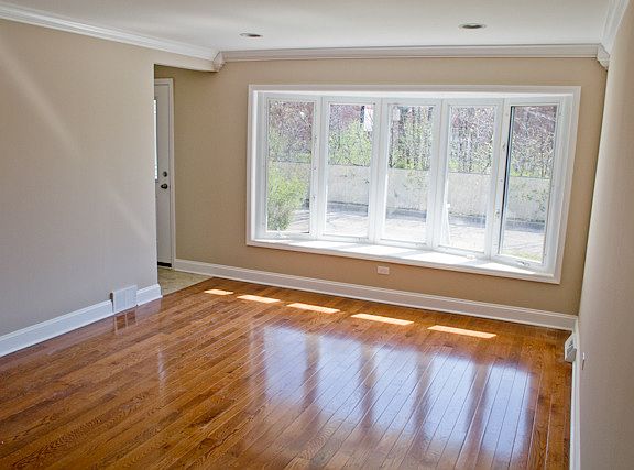 2nd image of 9724 Nashville Ave