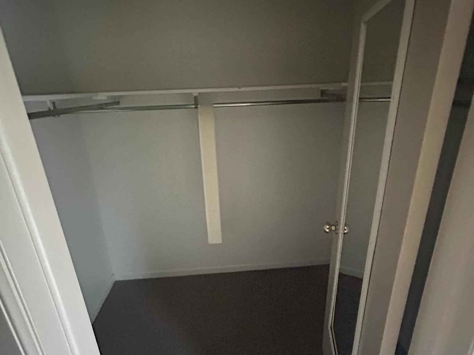 1 bed, 696 sqft, $950 — Photo 2