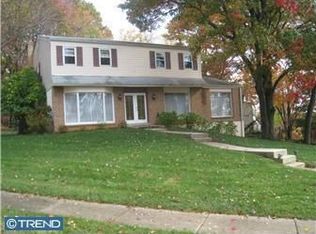 1 Elliott Rd, Broomall, PA 19008