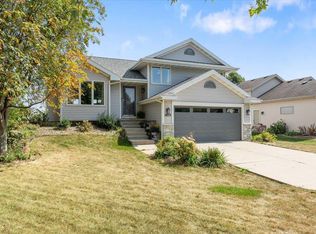 3833 Mammoth Trl, Madison, WI 53719