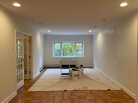 3rd image of 312 Edwards St #1IE