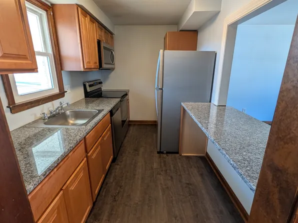 404 N Main St, Manchester, CT