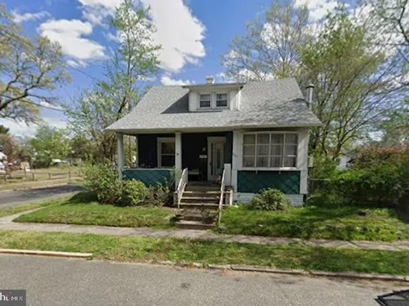 100 Hunter Ave, Westville, NJ 08093