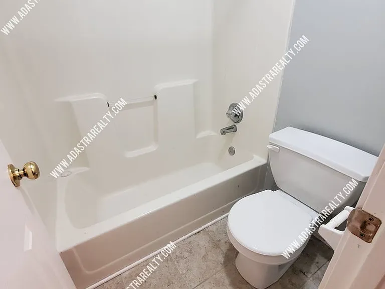 304 N 9th St #B — Photo 21