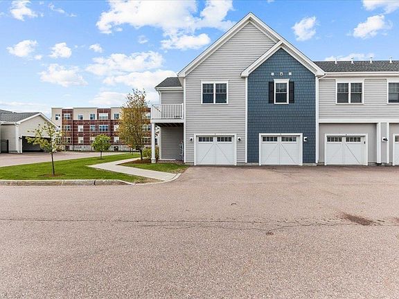 3rd image of 132 Stillwater Lane #7