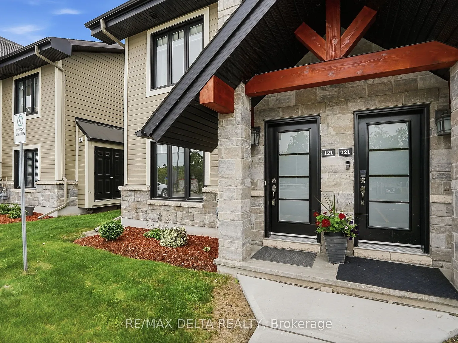 2 bed, $2,350 — Photo 3