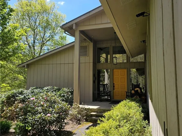 157 Braswell Road, Newland, NC 28657