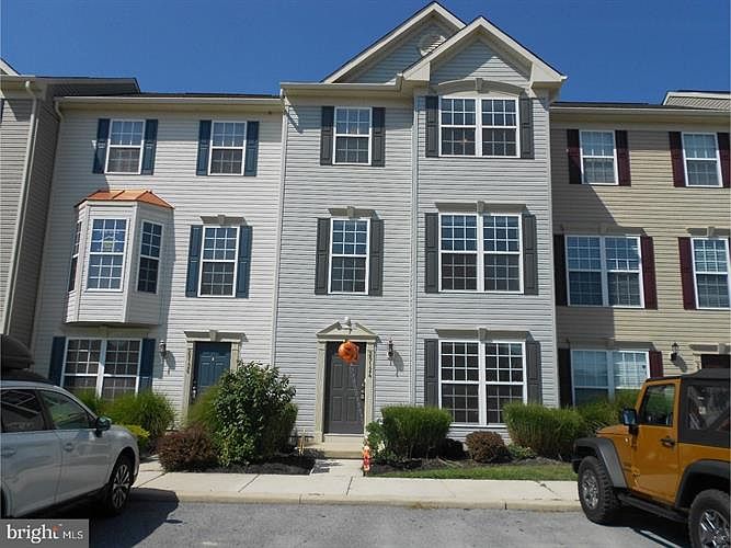 1st image of 29124 Saint Thomas Blvd