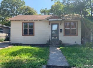 3134 W Martin St, San Antonio, TX 78207
