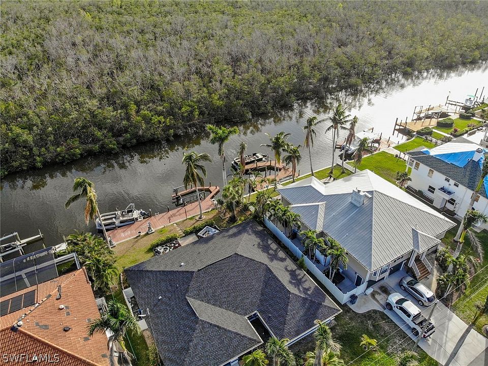 11691 Isle Of Palms Dr, Fort Myers Beach, FL 33931 Zillow