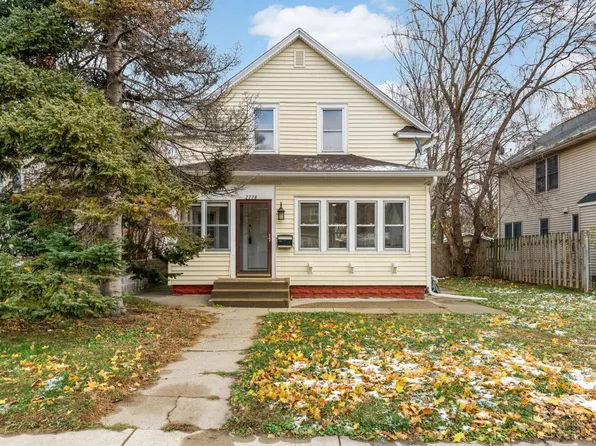 2226 Bryant Ave N, Minneapolis, MN 55411