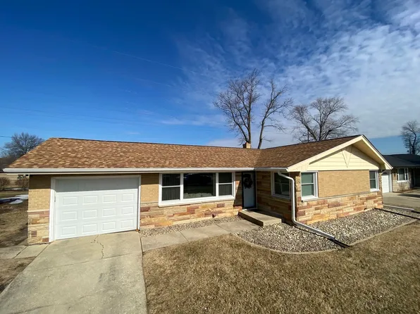 1708 Root St, Crest Hill, IL 60403