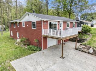 22420 McKenzie St, Dowagiac, MI 49047