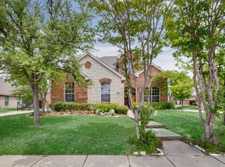 1037 Dancing Waters, Forney, TX 75126