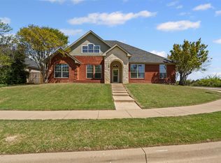 729 Ridgeway Blvd, Weatherford, TX 76086
