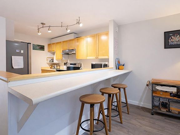 5th image of 301 Arnet Rd #4