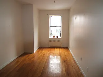 Rented by Joel Weisz, LREB