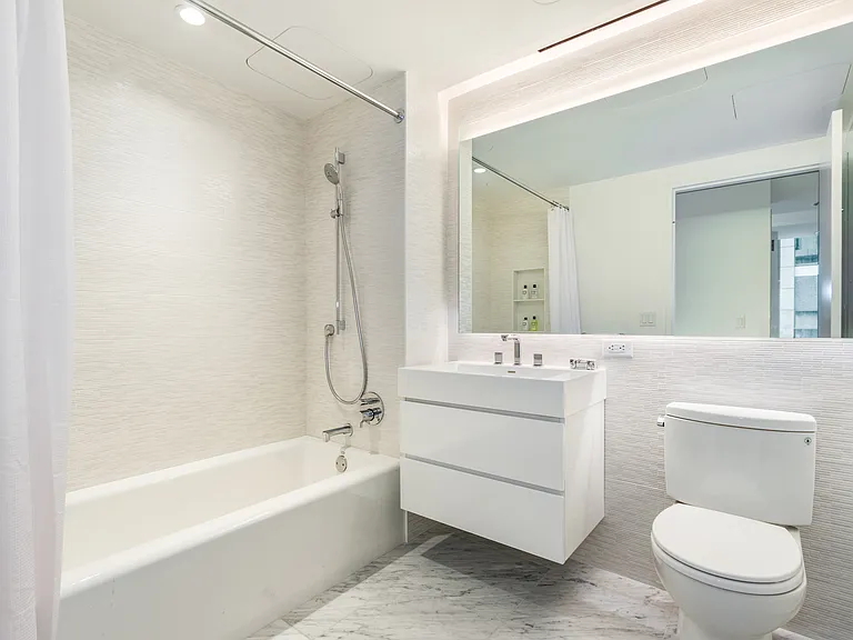 242 W 53rd St #50B — Photo 6