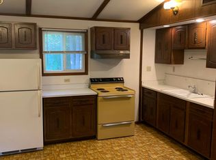 1305 Foothill Ave #B, Schofield, WI 54476