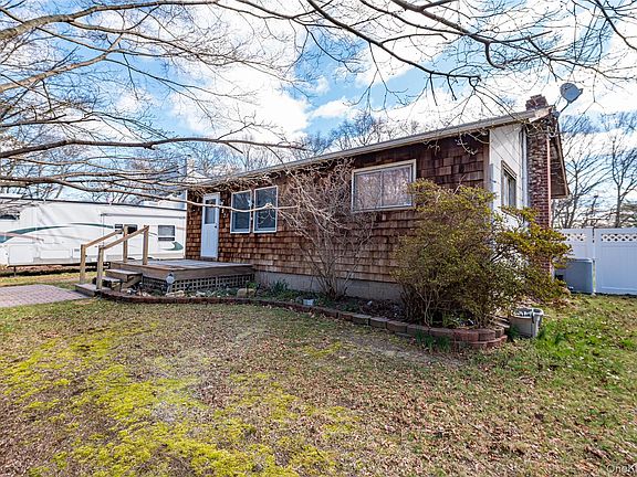 3rd image of 157 Hawthorne Street