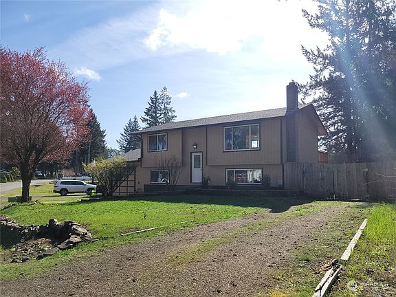2nd image of 110 E Fir Drive