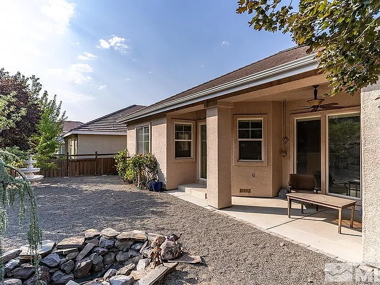 2815 Albazano Dr — Photo 10
