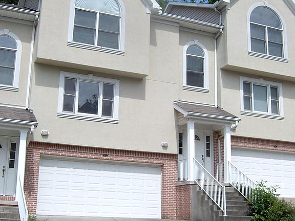 2nd image of 259 Palisades Dr
