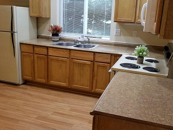 Another Kitchen view