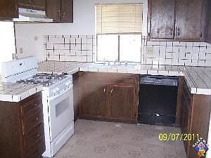 5th image of 9817 E Avenue S14