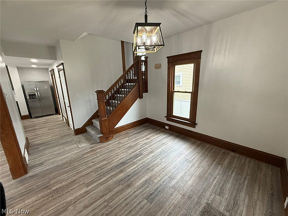 4th image of 728 Oak St NW