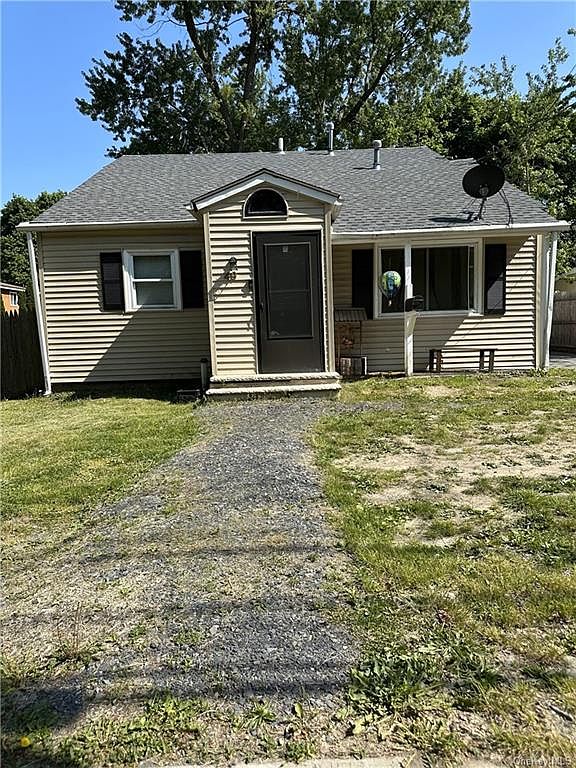 49 Wawayanda Avenue, Middletown, NY 10940 Zillow