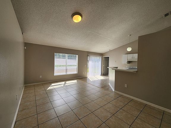 5th image of 1163 Cambourne Dr