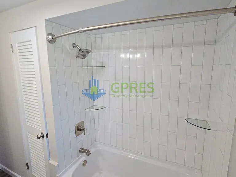 5601 Rodgers St — Photo 26