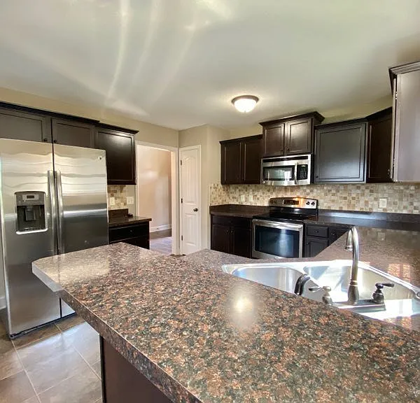 582 Kicker Ct — Photo 9