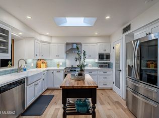 219 E Las Granadas, Green Valley, AZ 85614