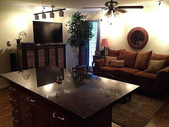 4th image of 1447 Heights Blvd APT 119