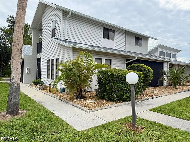 17020 Golfside Cir #104 — Photo 11