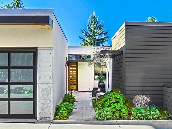 3rd image of 8730 Overlake Dr W