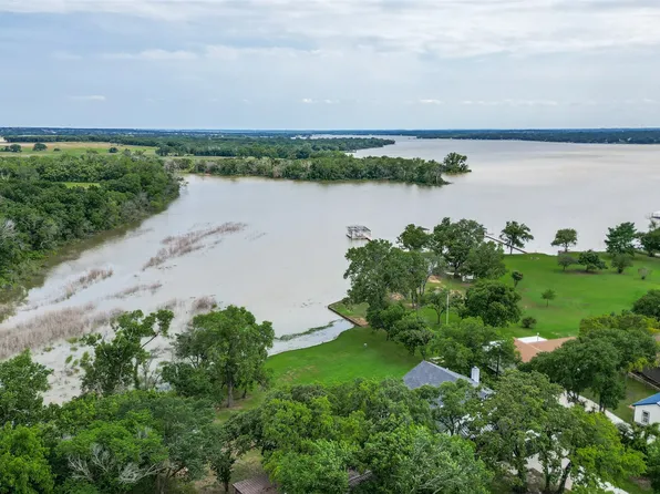 161 Marshal Rd, Newark, TX 76071